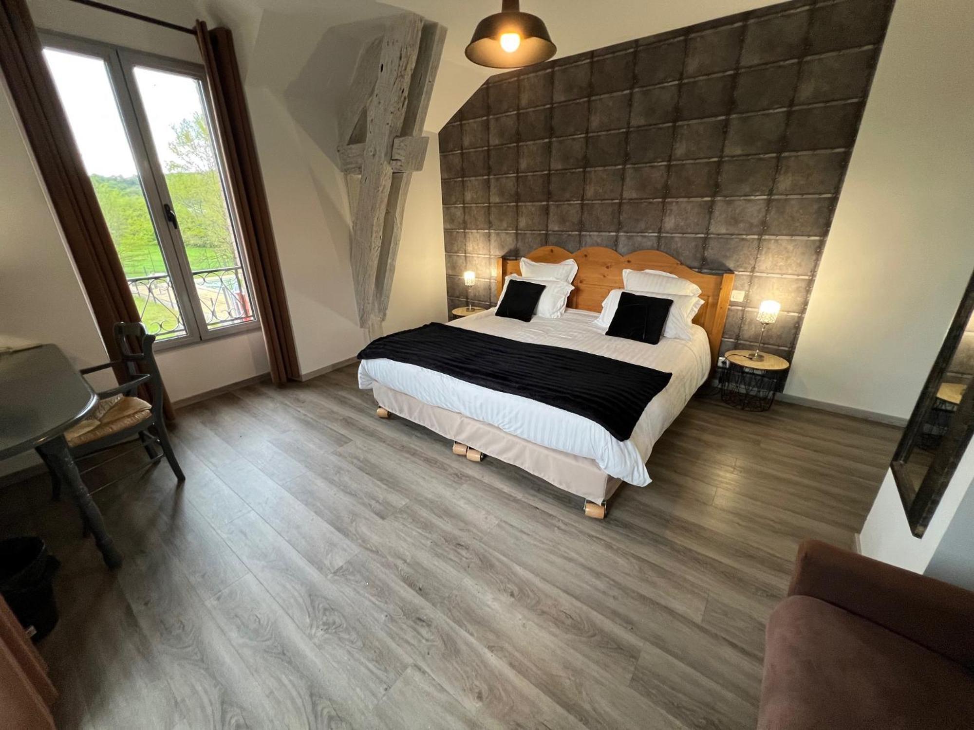 Logis Hotel Auberge De Cartassac Cressensac-Sarrazac Εξωτερικό φωτογραφία